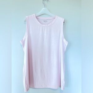 Athleta Women’s athletic sleeveless tank size Large pale pink